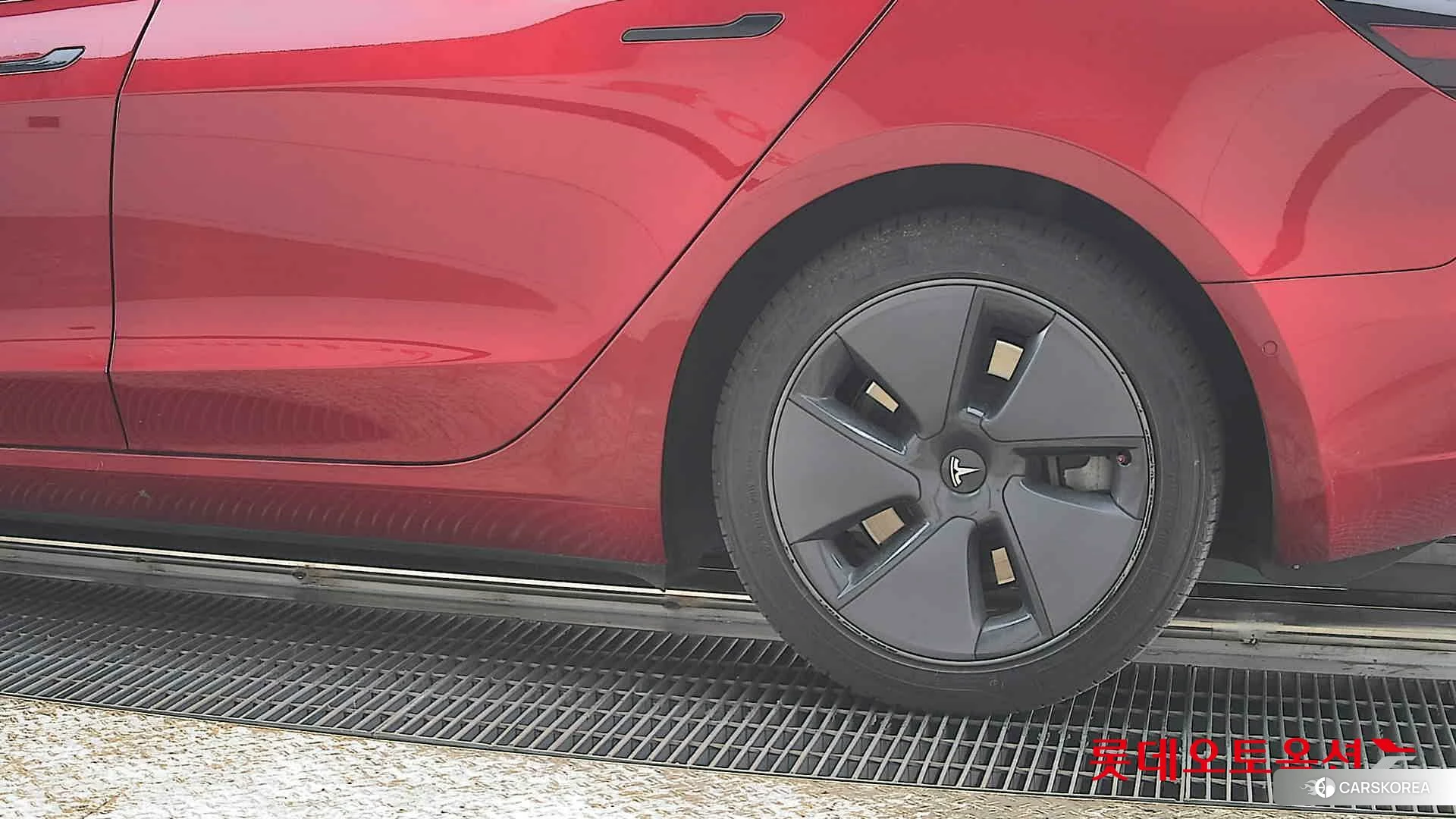 Tesla Model 3 Long Range id 3882120 из Кореи 14