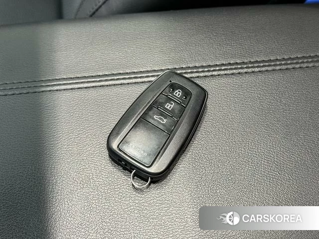 Toyota Asian dragon id 4263543 из Китая 14
