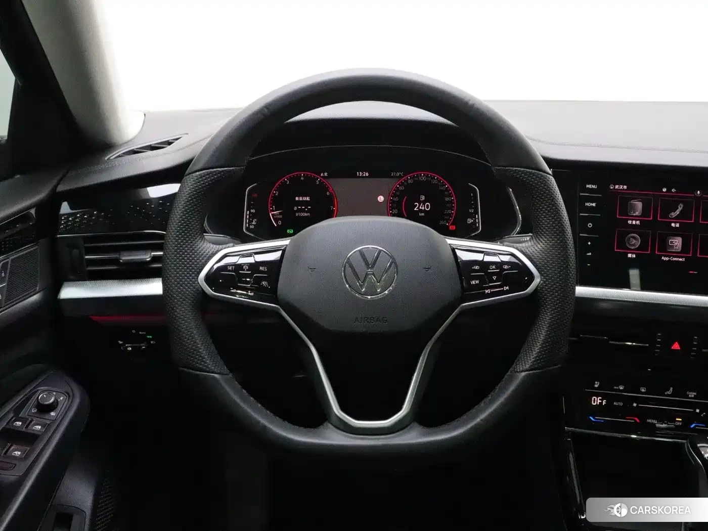 Volkswagen Passat id 4600574 из Китая 14