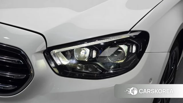 Mercedes-Benz E-Class W213 id 4542421 из Кореи 14