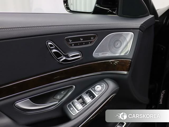 Mercedes-Benz Maybach S-class id 4366177 из Китая 14