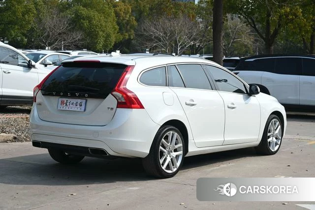 Volvo V60 id 4210960 из Китая 14