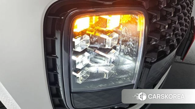 Hyundai Staria id 4308930 из Кореи 14