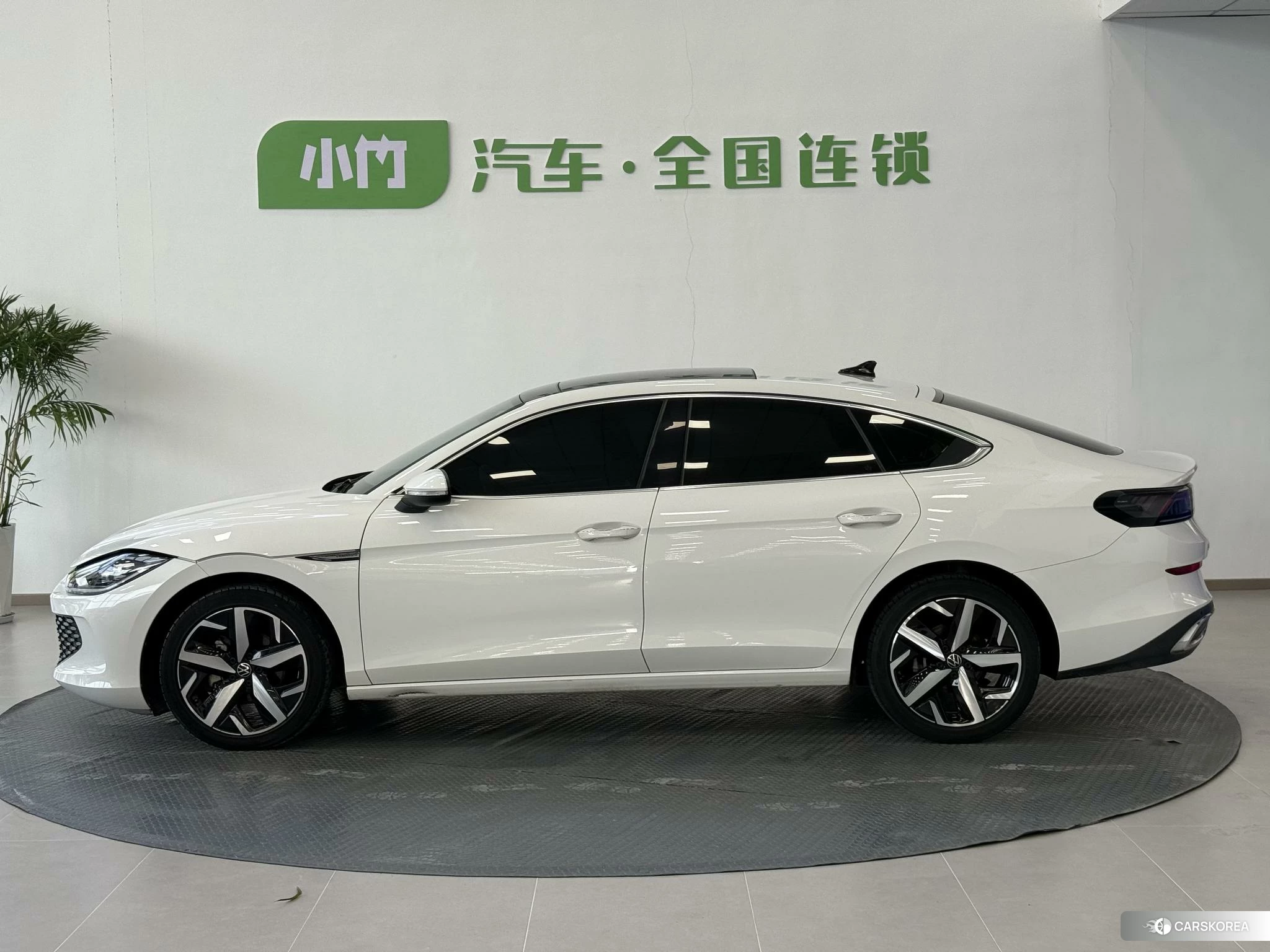 Volkswagen Lingdu id 4505040 из Китая 14