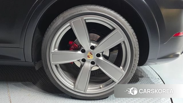 Porsche Cayenne (PO536) id 4354914 из Кореи 14