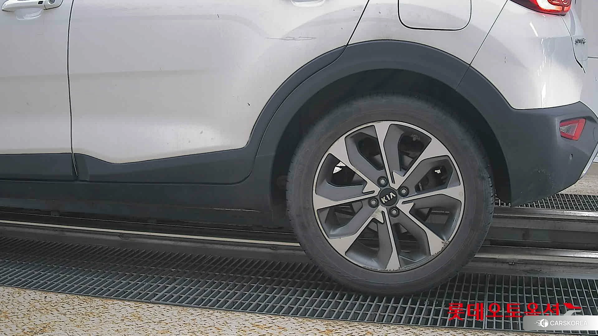 Kia Stonic id 4504305 из Кореи 14