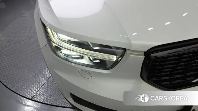 Volvo XC40 id 4251047 из Кореи 14