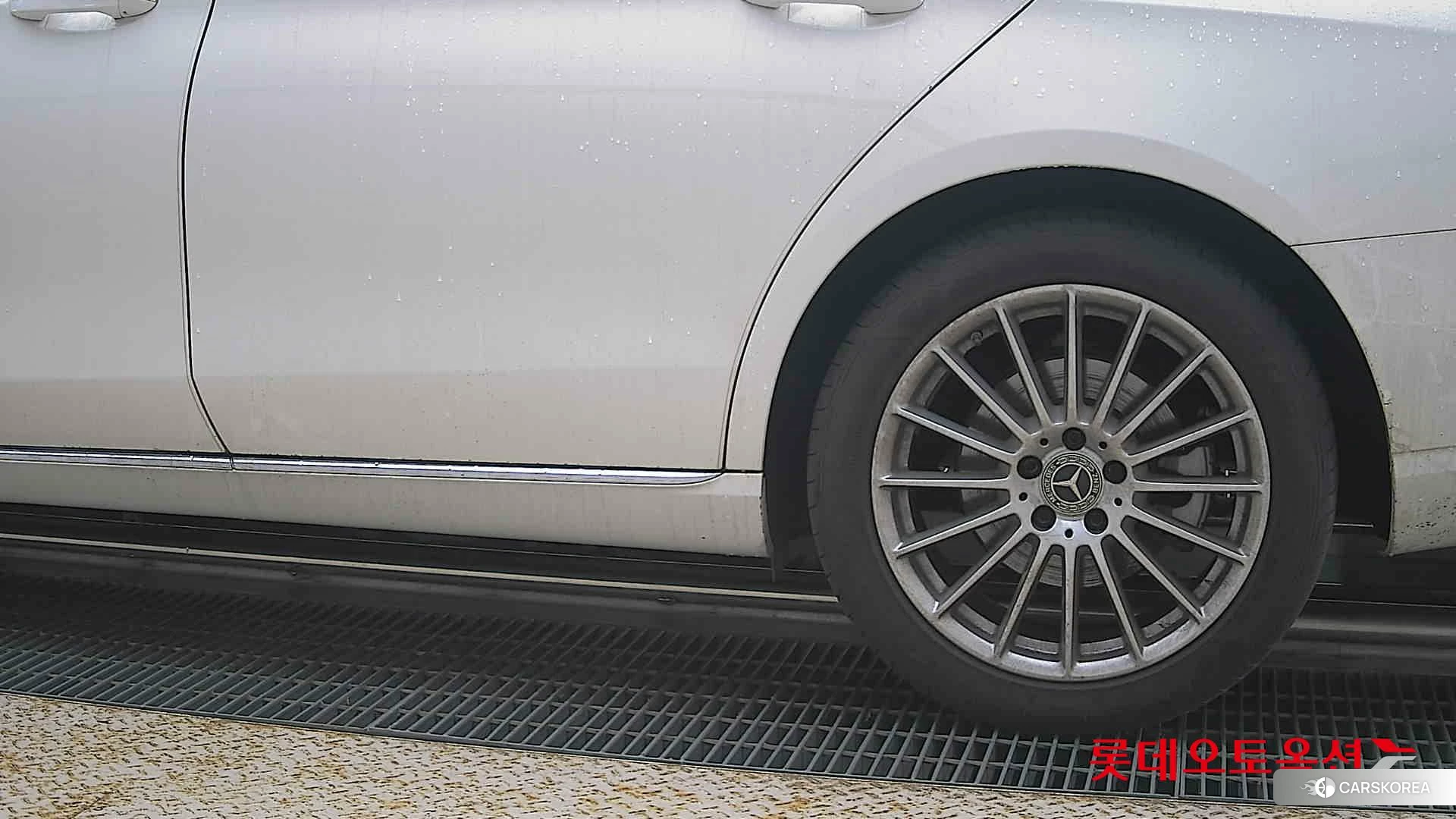 Mercedes-Benz Mercedes-Benz E250 id 4498463 из Кореи 14
