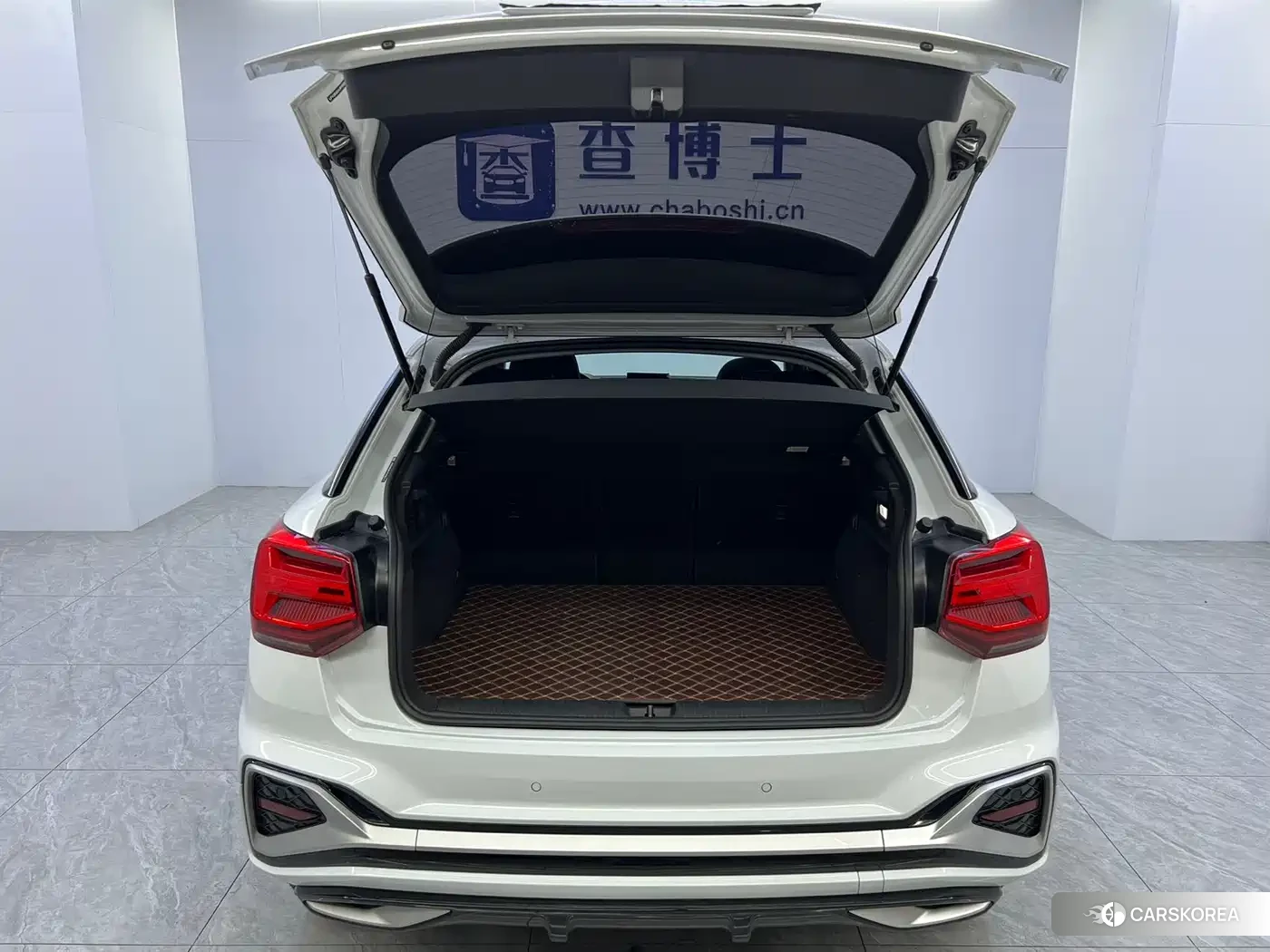 Audi Q2L id 4515303 из Китая 14