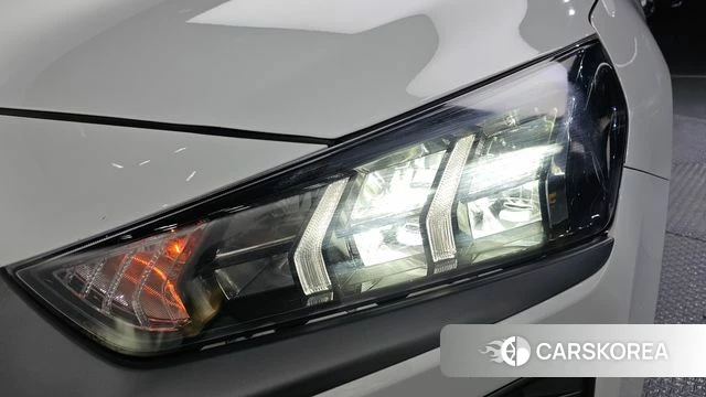 Hyundai The New Ionic Electric id 4642284 из Кореи 14