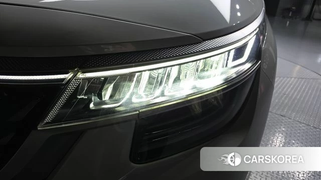 Kia Seltos id 4224476 из Кореи 14