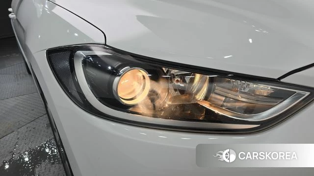 Hyundai Avante AD id 4551963 из Кореи 14