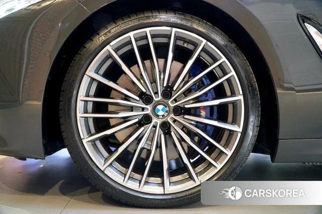 BMW 8 series id 4261424 из Китая 14