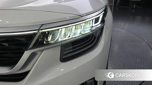 Kia Seltos id 4501771 из Кореи 14