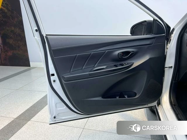 Toyota YARIS L Zhixuan id 4299906 из Китая 14