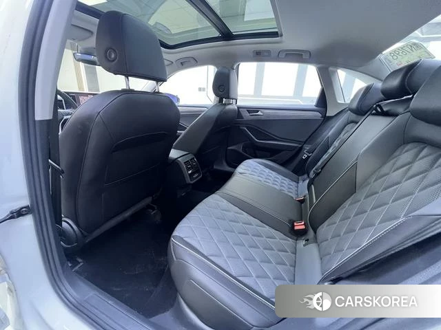 Volkswagen Sagitar id 4263088 из Китая 14