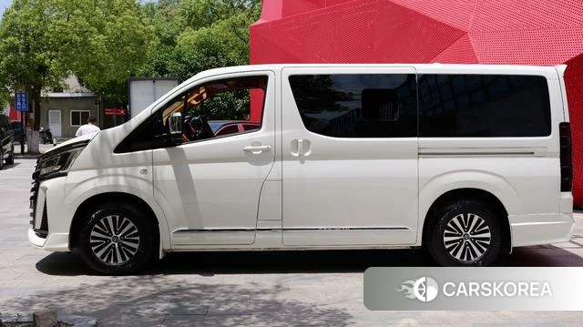 Toyota Granvia (overseas) id 4239401 из Китая 14