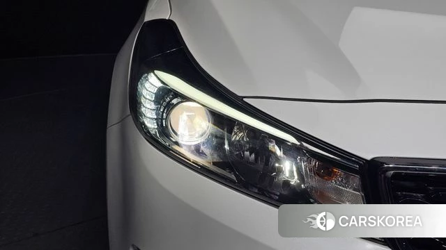 Kia The New K3 id 4626438 из Кореи 14