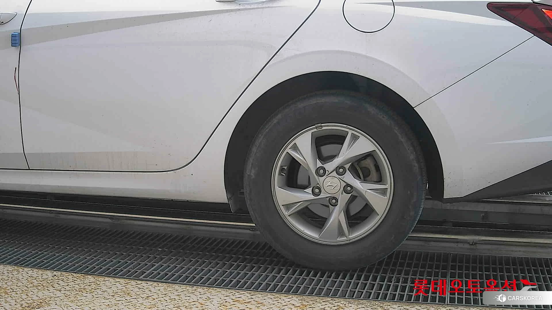 Hyundai Avante id 4296881 из Кореи 14