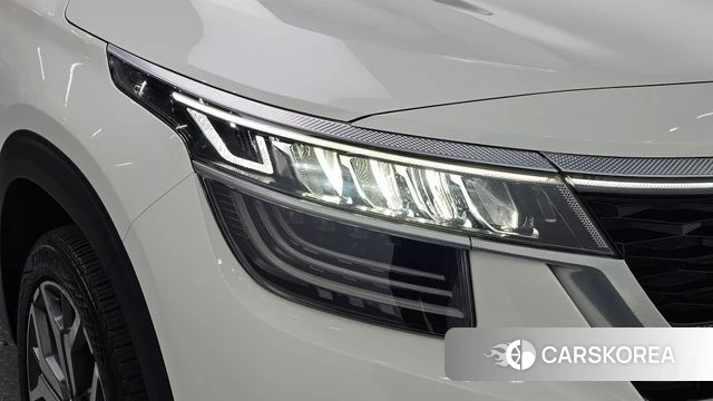 Kia Seltos id 4872015 из Кореи 14