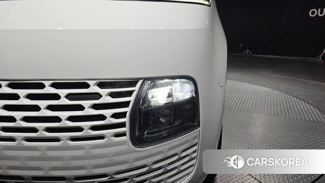 Hyundai Staria id 4489409 из Кореи 14