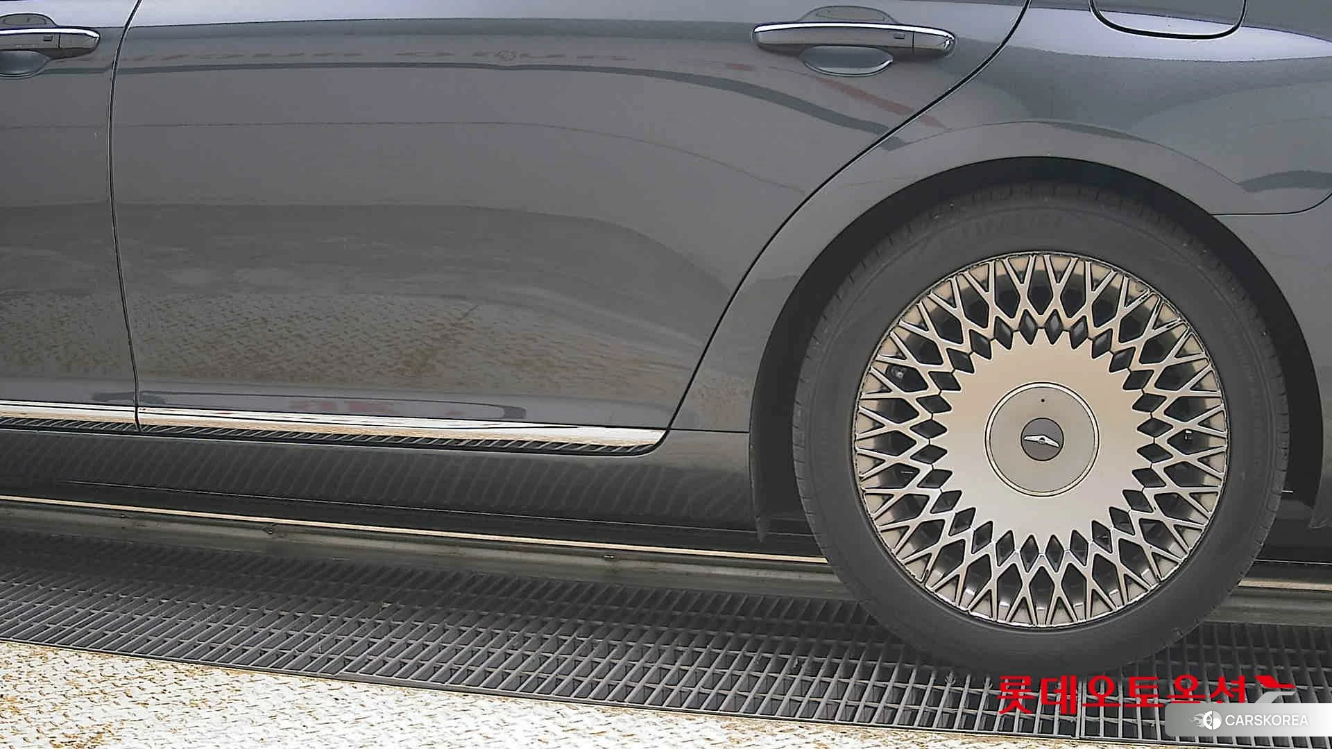 Hyundai G90 id 4289311 из Кореи 14