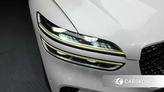 Genesis GV70 id 4196146 из Кореи 14