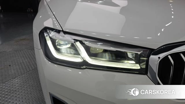 BMW 5 Series (G30) id 4518988 из Кореи 14