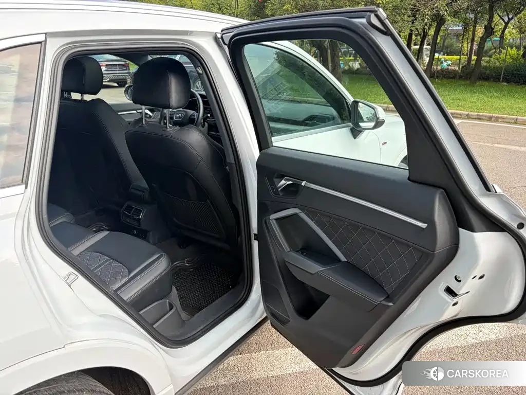 Audi Q3 id 4622304 из Китая 14