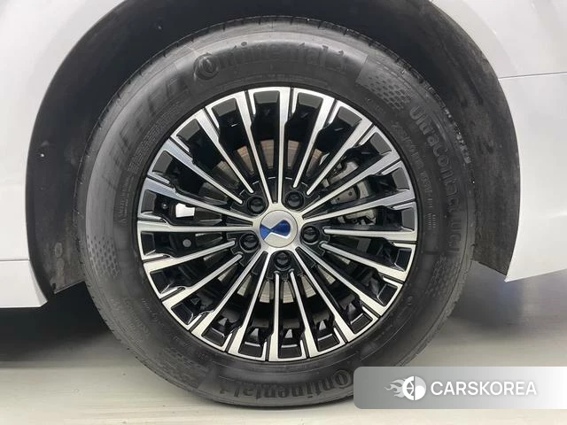 Denza D9 DM id 4026791 из Китая 14