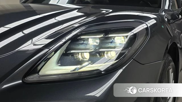 Porsche Panamera (976) id 4847615 из Кореи 14