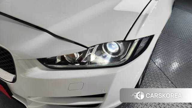 Jaguar XE id 4197107 из Кореи 14