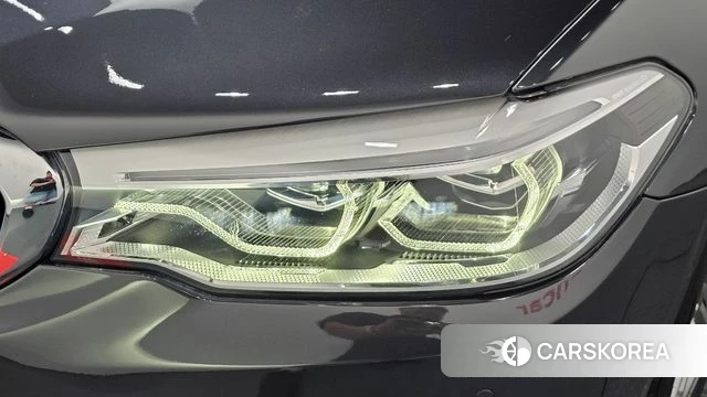 BMW 5 Series (G30) id 4530030 из Кореи 14