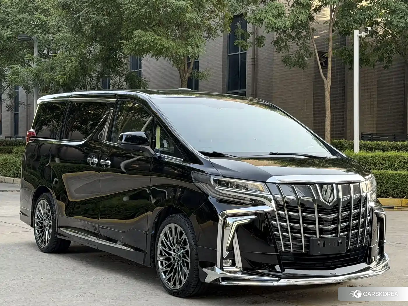 Toyota Elfa id 4628295 из Китая 14