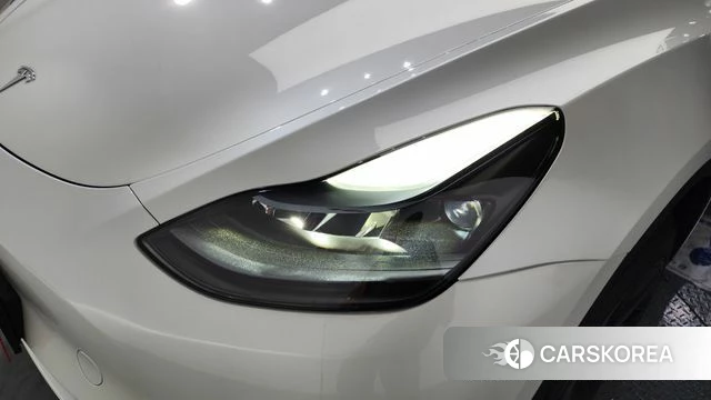 Tesla Model Y id 4302090 из Кореи 14