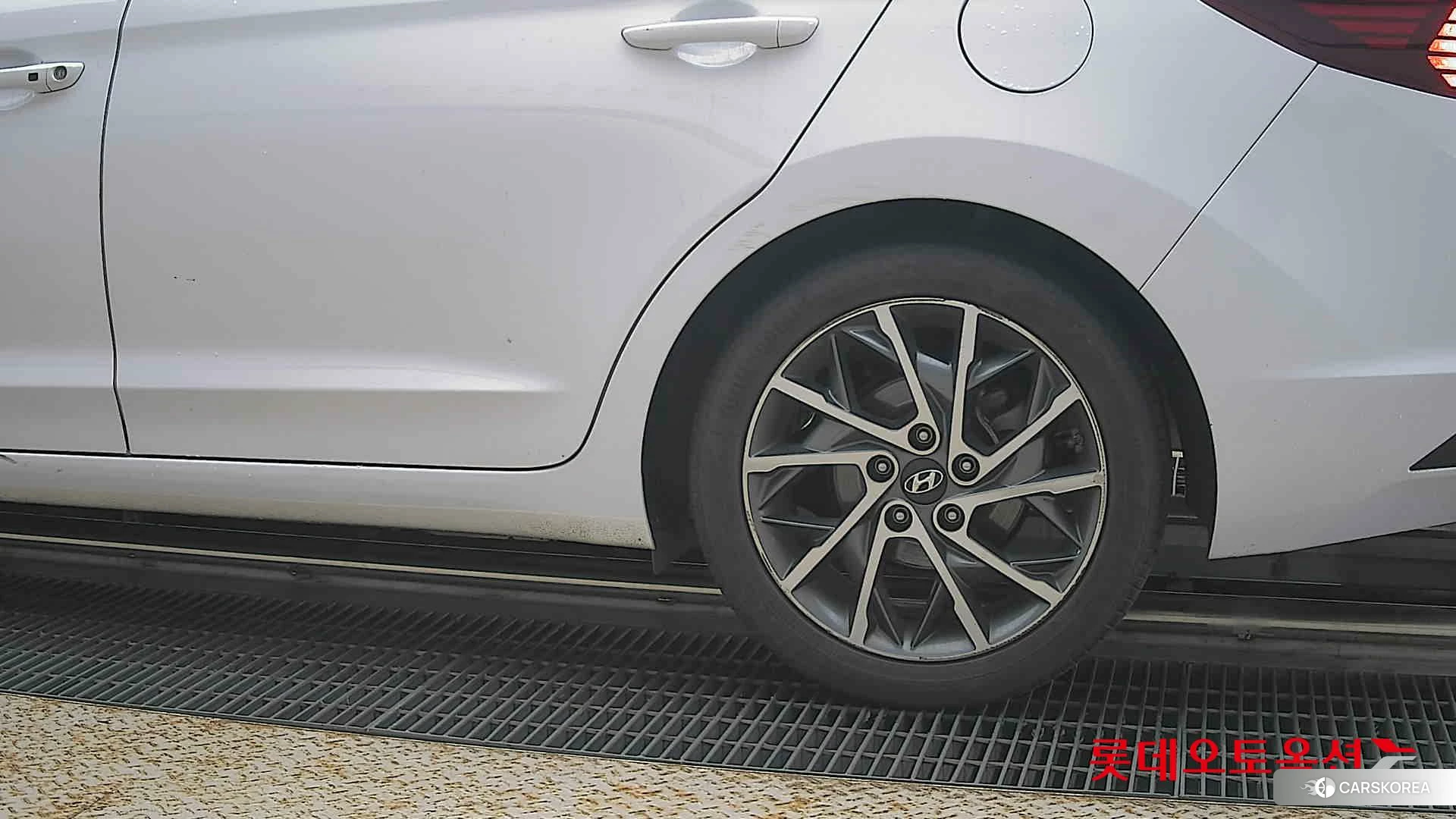 Hyundai Avante id 4498394 из Кореи 14
