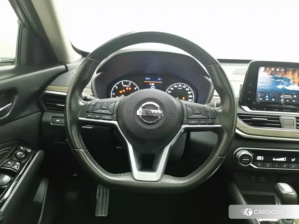 Nissan Altima id 4622697 из Китая 14