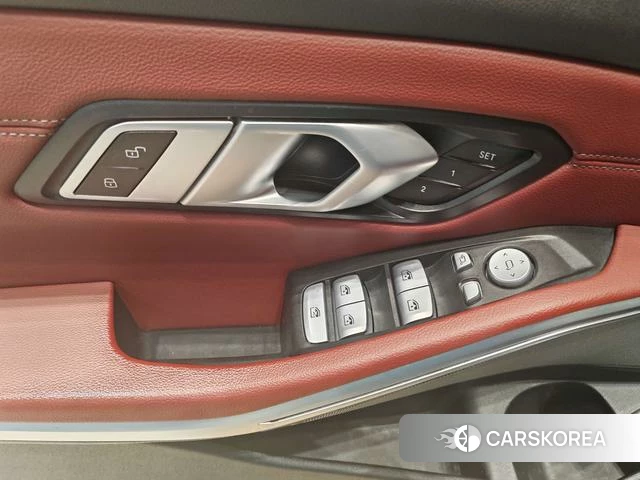 BMW 3 series id 4275372 из Китая 14