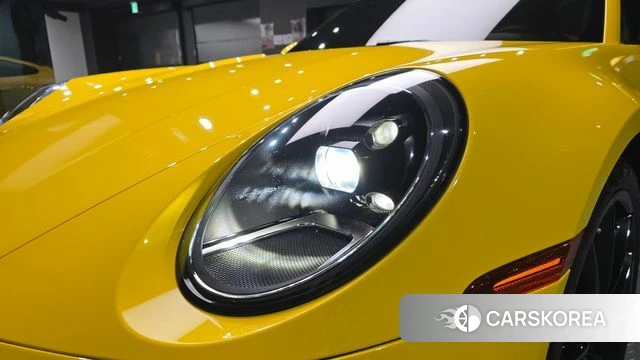 Porsche 911(992) id 4416277 из Кореи 14