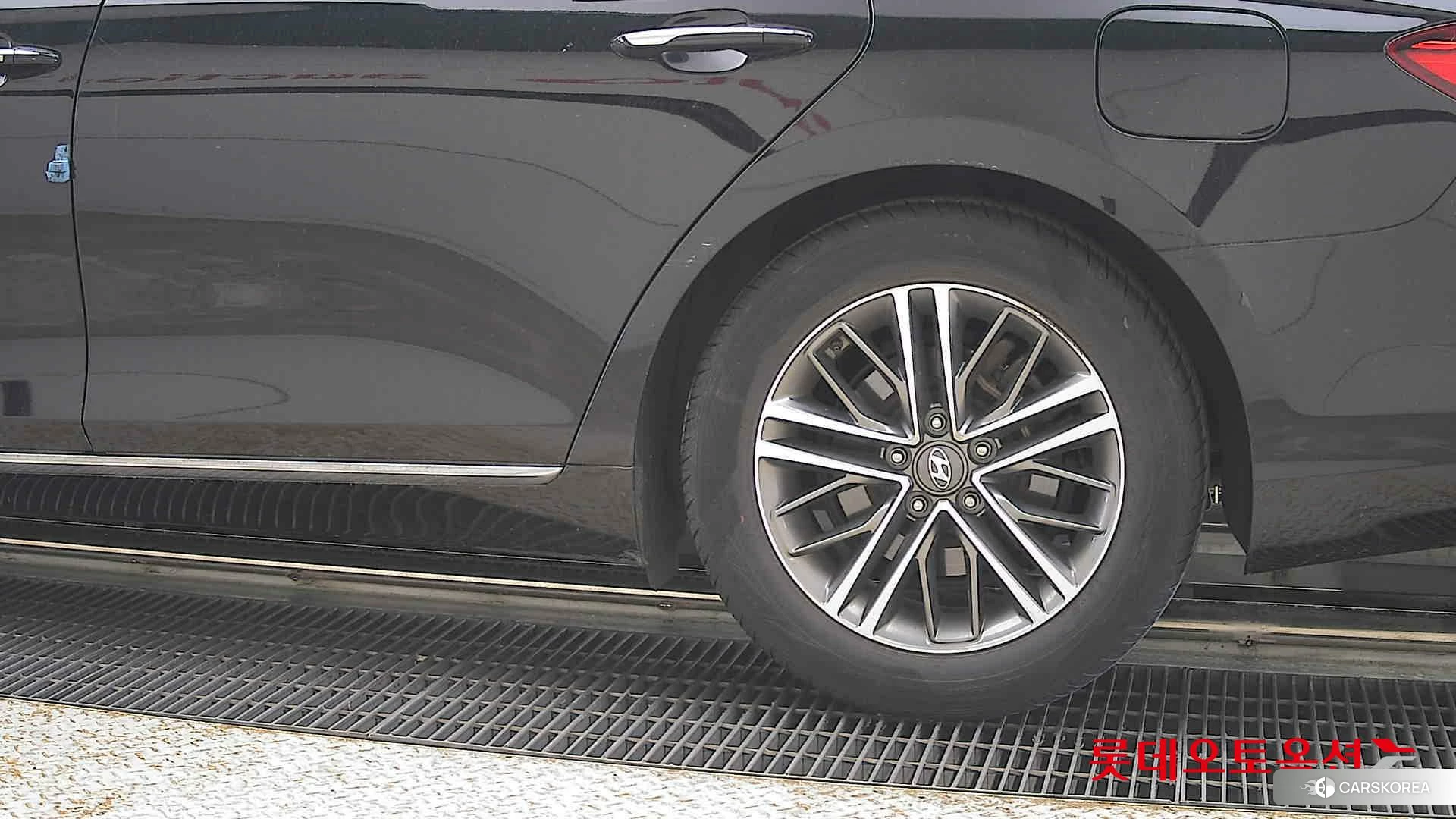 Hyundai Grandeur id 4296778 из Кореи 14