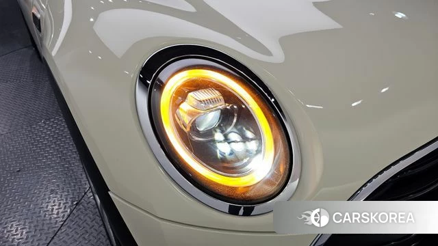 Mini Cooper D Clubman id 4250700 из Кореи 14