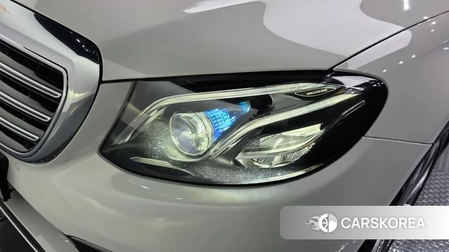 Mercedes-Benz E-Class W213 id 4377655 из Кореи 14