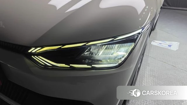 Kia EV6 id 4401761 из Кореи 14