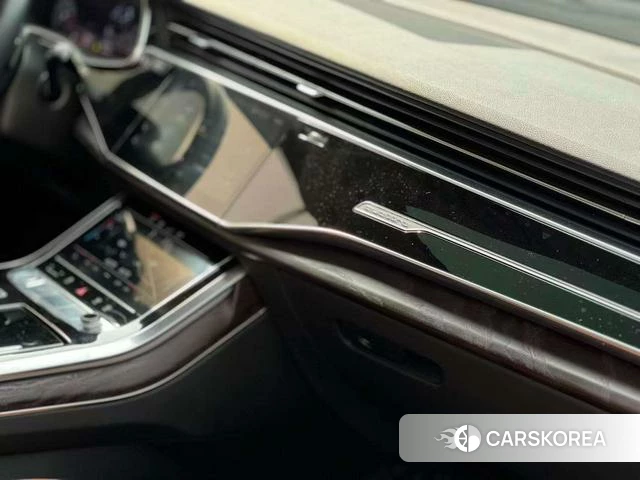 Audi Q7 id 4213894 из Китая 14