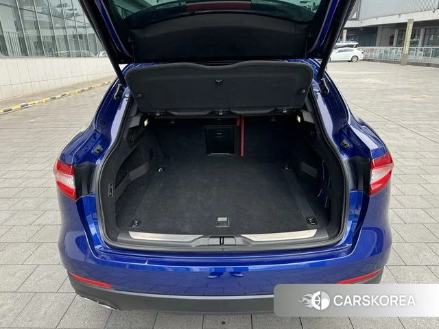 Maserati Levante id 4228480 из Китая 14