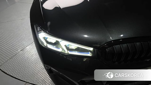 BMW 3 Series (G20) id 4186277 из Кореи 14