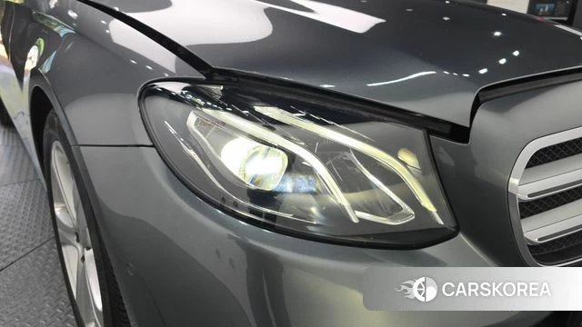 Mercedes-Benz E-Class W213 id 4520922 из Кореи 14