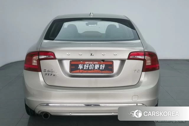 Volvo S60 id 4212567 из Китая 14