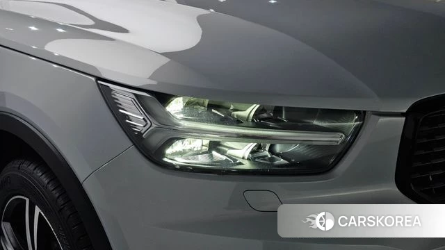 Volvo XC40 id 4683898 из Кореи 14