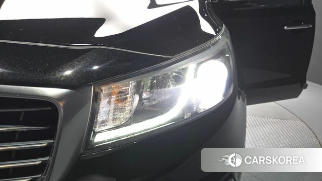 Kia All New Carnival id 4713422 из Кореи 14